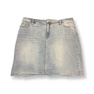 Candace Cameron Bure Jean Skirt 18W